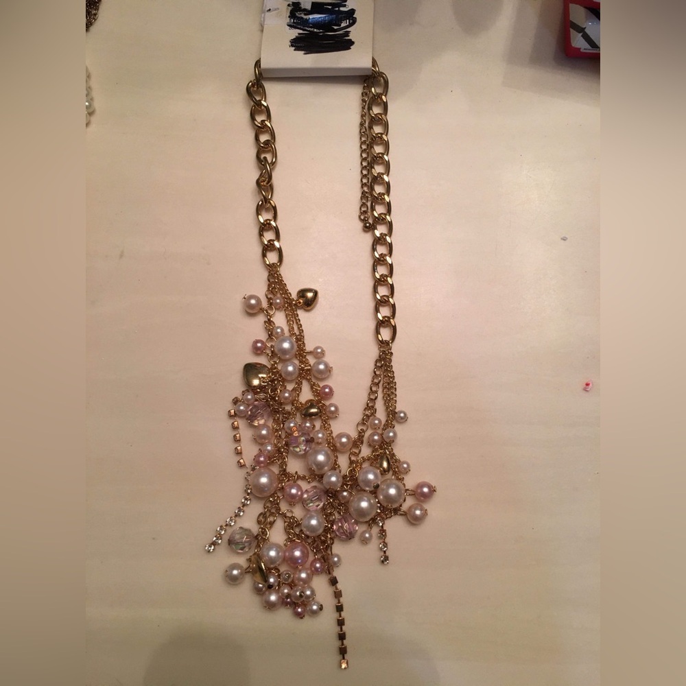 NWT Costume Jewelry Gold Layered Necklace